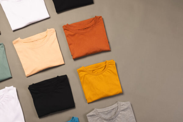 Ropa Exterior para Personas con Piel Sensible: Materiales y Consejos
